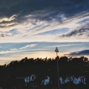 美女被捅个不停
